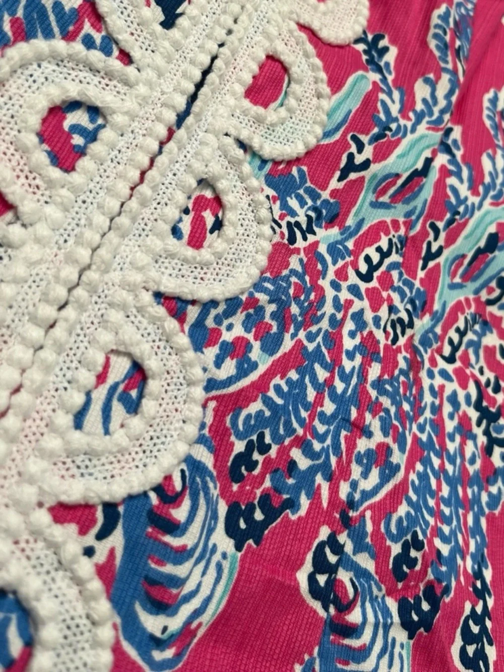 Lilly Pulitzer Annabelle pink and blue coral print tank with lace embroidery - Picture 3 of 8